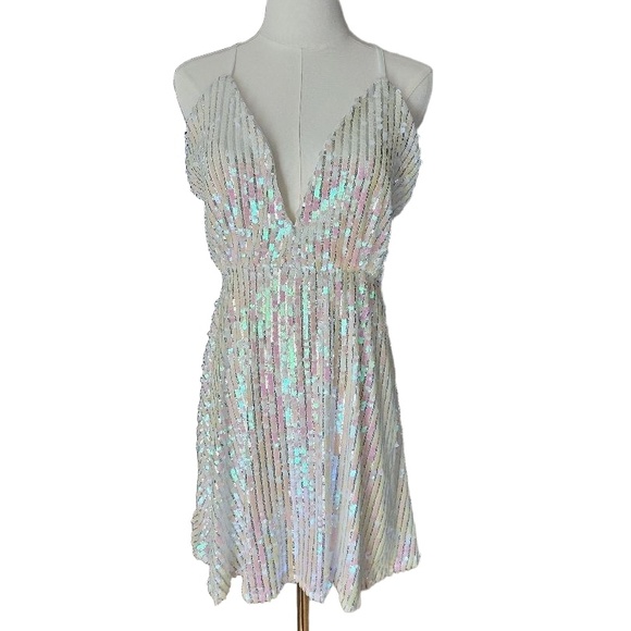Southern FRIED CHICS Womens Mini Dress Size L White Iridescent Sequin Party - Picture 1 of 8